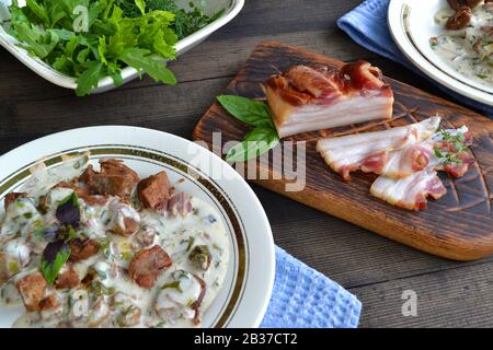 Pasta con selvaggina e verdure vista dall'alto Foto Stock