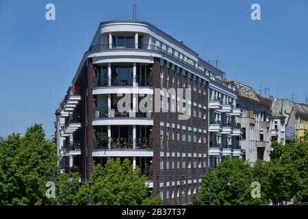 Neubau, Schoenhauser Allee, Prenzlauer Berg, Pankow, Berlin, Deutschland Foto Stock