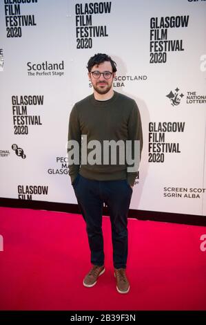 Glasgow, Regno Unito. 4th Mar, 2020. Nella Foto: Simon Bird - Attore. Prima scozzese del film, Days of the Bagnold Summer, sul tappeto rosso del Glasgow Film Theatre al Glasgow Film Festival 2020. Credito: Colin Fisher/Alamy Live News Foto Stock