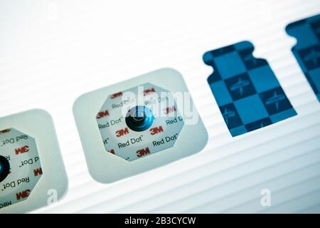 Elettrodi per elettrocardiografia. Foto Stock