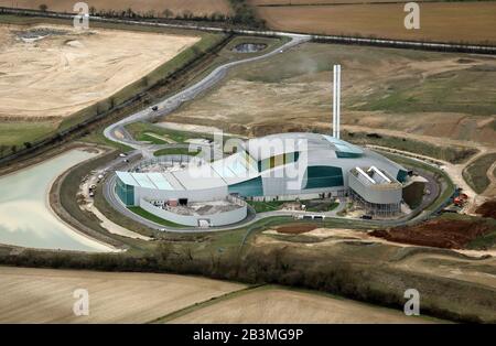 Veduta aerea Dell'Ardley Energy Recovery Facility (ERF) vicino all'autostrada M40 a Bicester, Oxfordshire Foto Stock