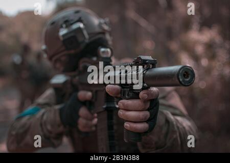 Airsoft foto in azione Foto Stock