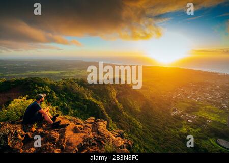 Nounou Sleeping Giant Trail Sunrise, Kauai Island, Hawaii, Stati Uniti D'America, Nord America Foto Stock