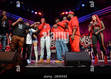 Sunrise FL - 04 MARZO: Pretty Vee, Emmanuel Hudson, Yvng Swag, Lil JJ, Rip Micheals, Nick Cannon, Big Mack e Justina si esibiscono durante il Wild 'n Out Live al BB&T Center il 4 Marzo 2020 a Sunrise, Florida. Credito: mpi04/MediaPunch Foto Stock