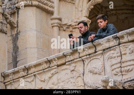 Il Monastero di Jerónimos o il Monastero di Hieronymites, è un ex monastero Dell'Ordine di San Girolamo vicino al fiume Tago nella parrocchia di Belém, in Foto Stock