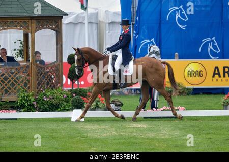 Zara Phillips (GBR) Toytown equitazione - Giochi equestri mondiali, Aachen, - Agosto 25, 2006, Eventing prova di dressage Foto Stock