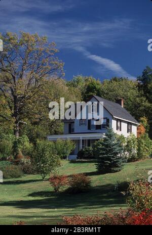 Rhinecliff New York USA, circa 1992: Antica fattoria nella upstate New York's Hudson River Valley. ©Bob Daemmrich Foto Stock