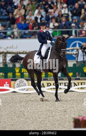 Emma Hindle (GBR) riding Lancet - Giochi equestri mondiali, Aachen, - 25 agosto 2006, il Grand Prix Special Foto Stock