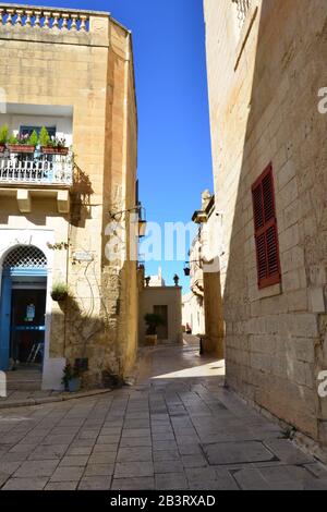 Stradine strette di Mdina Foto Stock