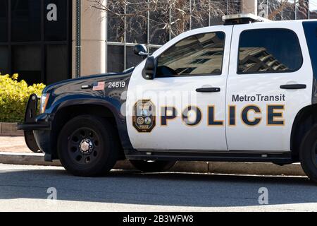 Metro Transit Police Department SUV pattuglia auto parcheggiata in una strada del centro di Washington, D.C, Foto Stock