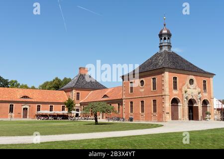 Castello Bothmer vicino a Boltenhagen, Mar Baltico, Meclemburgo-Pomerania, Germania, Europa Foto Stock