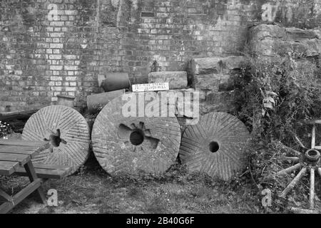 Daniels Water Mill, mulino a farina da lavoro del 18th Secolo, Bridgenorth, Inghilterra, Regno Unito, Droitwich Spa, Worcester, Inghilterra, Regno Unito, 08/07/2013, whe D'Acqua Foto Stock