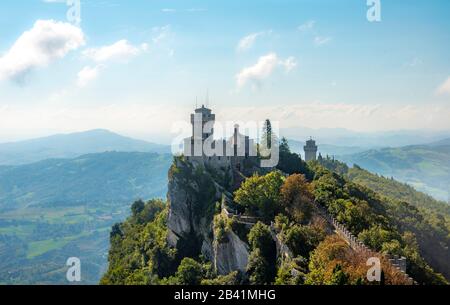 Torre Falesia, Seconda Torre, antica torre di avvistamento, Monte Titano, San Marino Foto Stock