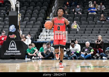 Mar 05, 2020: Illinois state Redbirds guardia DJ Horne (0) nel round di apertura del Missouri Valley Conference Men's Tournament tra i Drake Bulldogs e Illinois state Redbirds. Si tiene presso il Centro Enterprise di St. Louis, MO Richard Ulreich/CSM Foto Stock