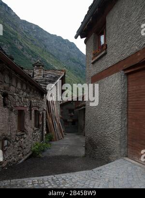 alpi francesi bonneval sur Arc bellissimo vecchio villaggio in montagna Foto Stock