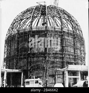 BARC Atomic Reactor, Trombay, in costruzione, Bombay, Mumbai, Maharashtra, India, Asia, 1957, 1961, vecchia immagine del 1900 Foto Stock