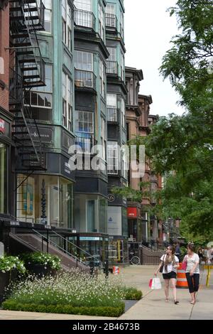 Newbury Street, Boston, Massaschusetts, Stati Uniti Foto Stock