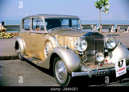 Rolls Royce Motor Car rally, auto d'epoca, Nariman Point, Marine Drive, Bombay, Mumbai, Maharashtra, India, Asia Foto Stock