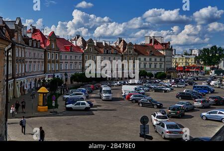 Europa, Polonia, provincia di Lublino, città di Lublino, casa dipinta nella piazza PLAC ZAMKOWY nel centro storico Foto Stock