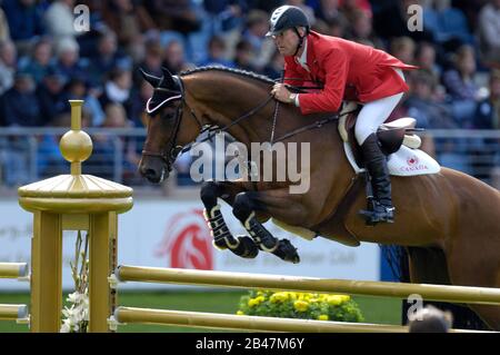 Ian Millar (Can) Guida In Stile, World Equestrian Games, Aachen, Agosto 2006, Showjumping Speed And Handiness Class Foto Stock