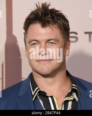 Los Angeles, Stati Uniti. 05th Mar, 2020. Luke Hemsworth arriva alla prima Stagione 3 DI WESTWORLD di HBO che si tiene al TCL Chinese Theatre di Hollywood, California giovedì 5 marzo 2020. (Foto Di Snanlee B. Mirador/Sipa Usa) Credito: Sipa Usa/Alamy Live News Foto Stock