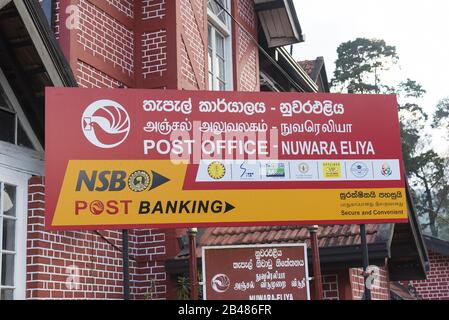 Nuwara Eliya, Sri Lanka: 20/03/2019: Vecchio Post Office esempio di architettura in stile coloniale. Foto Stock