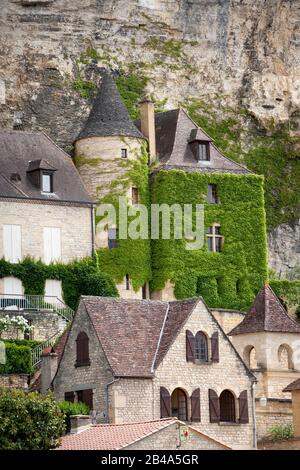 La Roque Gageac ivey coperto medievale edificio Francia Foto Stock