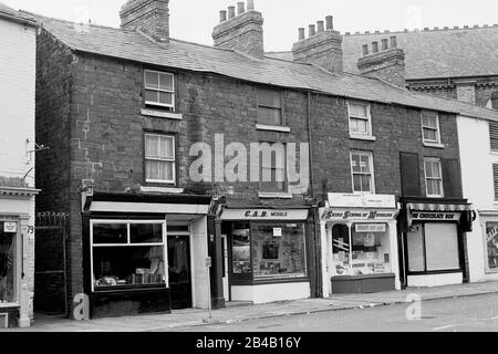 La Kettering Road, Northampton, nel 1974, domenica Foto Stock