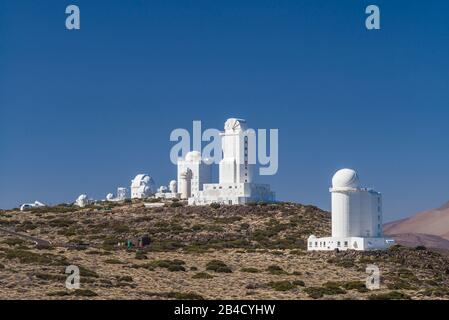 Spagna Isole Canarie Tenerife Island, El Teide Mountain, Observatorio del Teide, osservatorio astronomico, mattina Foto Stock