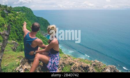 Vista aerea del Nunggalan spiaggia vicino Uluwatu, Bali, Indonesia. Foto Stock