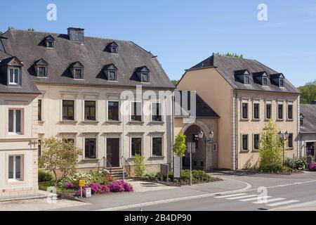 Vecchi edifici residenziali, Mersch, Lussemburgo, Europa Foto Stock