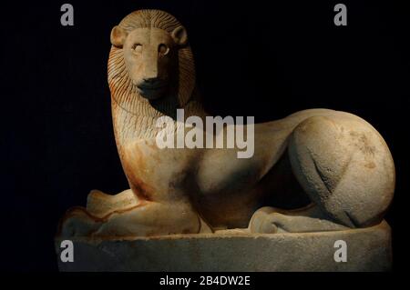 Il Leone Della Porta Sacra, C. 590-580 A.C. Dalla zona della porta Sacra al cimitero di Kerameikos di Atene. Museo Archeologico Di Kerameikos. Atene, Grecia. Foto Stock