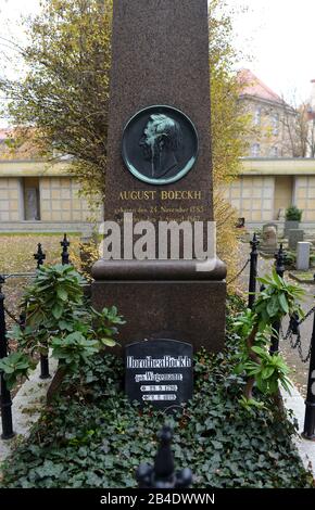 Grab, August Boeckh, Dorotheenstaedtischer Friedhof, Chausseestrasse, Mitte, Berlin, Deutschland / Dorotheenstädtischer Foto Stock