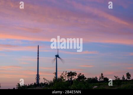 Germania, Baden-Wurttemberg, Foresta Nera, Hornisgrende (1163 m), vista su SWR Sendeturm. Foto Stock