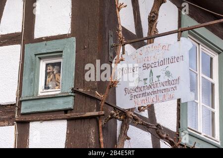 Germania, Renania-Palatinato, Gleiszellen-Gleishorbach, a graticcio nel centro. Foto Stock