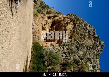 Il canyon Torrent de Pareis a Sa Calobra nella Serra de Tramuntana, Maiorca, Isole Baleari, Spagna Foto Stock