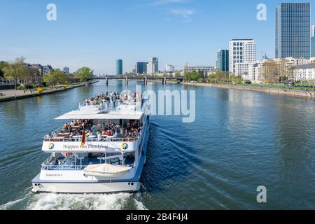 Germania, Assia, Francoforte, escursione in barca sul Main. Foto Stock