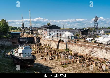 Helsinki, isola Suomenlinna, Viaporin telakka, dark dock Foto Stock