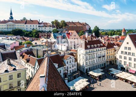 Estland, Tallinn, Blick Vom Rathaus Richtung Altstadt Und Domberg Foto Stock