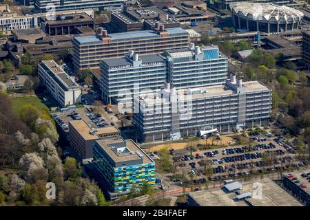 Veduta aerea della Ruhr-Universität Bochum con BioMedizinZentrum Bochum, RUB a Bochum nella zona della Ruhr nello stato federale Nord Reno-Westfalia, Germania Foto Stock