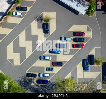 Veduta aerea dal parcheggio a zig-zag, Casa di Siegerland economia a Siegen a Siegerland, nel Nord Reno-Westfalia, Germania Foto Stock