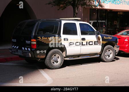 Pascua Yaqui polizia nazionale indiana Patrol veicolo parcheggiato nel centro di Tucson, Arizona Foto Stock