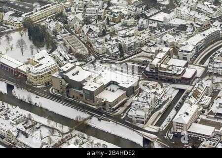 , città di Meschede sul fiume Ruhr in Sauerland, 26.01.2013, vista aerea, Germania, Renania Settentrionale-Vestfalia, Sauerland, Meschede Foto Stock