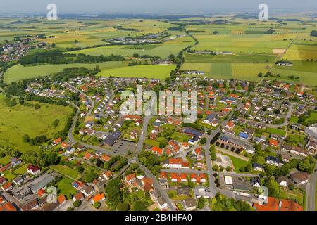 , città di Ruethen, 09.07.2013, veduta aerea, Germania, Renania Settentrionale-Vestfalia, Sauerland, Ruethen Foto Stock