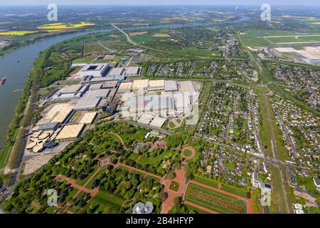 fairgrounds e ESPRIT Arena (fino a giugno 2009 LTU Arena) a Dusseldorf sul fiume Reno, 05.05.2013, vista aerea, Germania, Nord Reno-Westfalia, basso Reno, Dusseldorf Foto Stock