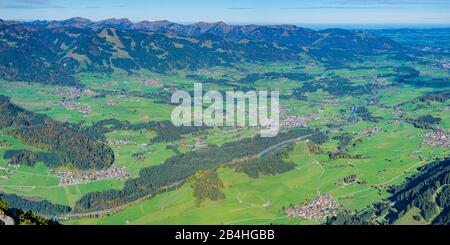 Panorama dal Rubihorn, 1957m, in Illertal, Allgäu, Baviera, Germania, Europa Foto Stock