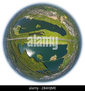 , lago Unterbacher See e lago Elbsee con autostrada A 46 vicino Unterbach, 13.05.2013, vista aerea, Germania, Nord Reno-Westfalia, basso Reno, Dusseldorf Foto Stock