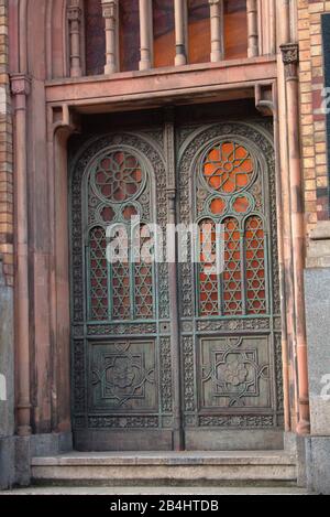 Porta esterna della Nuova Sinagoga su Oranienburger strasse a Berlino Foto Stock