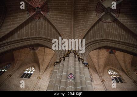 All'interno, la Cattedrale di Pamplona (Santa María la Real) è una chiesa cattolica romana nell'Arcidiocesi di Pamplona, Spagna. A15th secolo chiesa gotica. Foto Stock