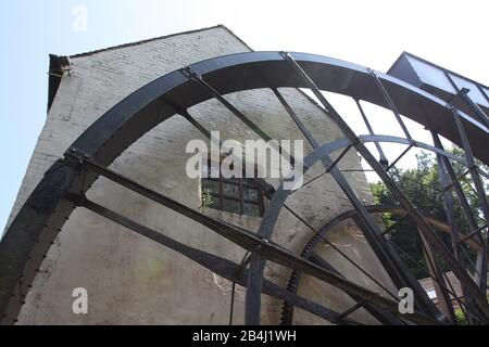 Daniels Water Mill, mulino a farina da lavoro del 18th Secolo, Bridgenorth, Inghilterra, Regno Unito, Droitwich Spa, Worcester, Inghilterra, Regno Unito, 08/07/2013, whe D'Acqua Foto Stock